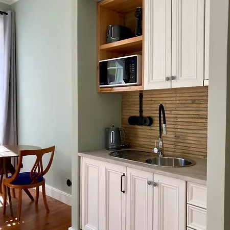 Hommage Apartment *