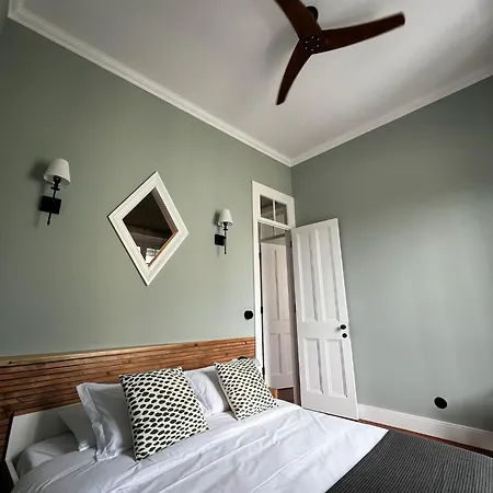 Hommage Apartment