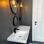 Lejlighed Hommage